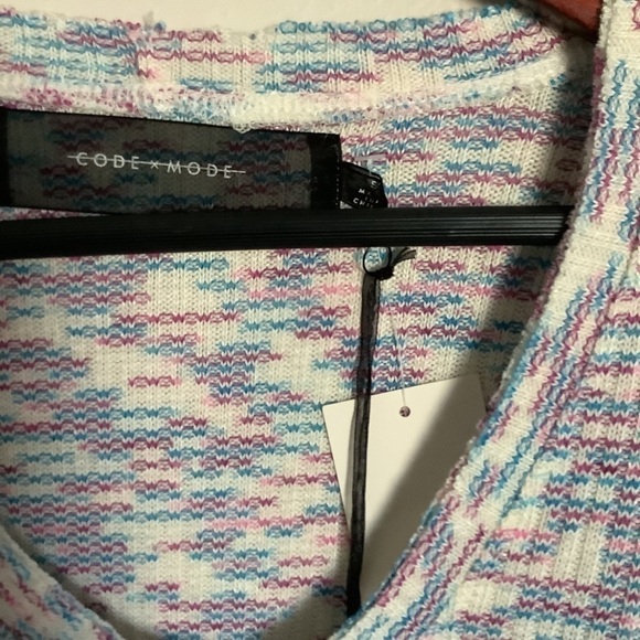 Code X Mode V Neck Sweater - Picture 3 of 6